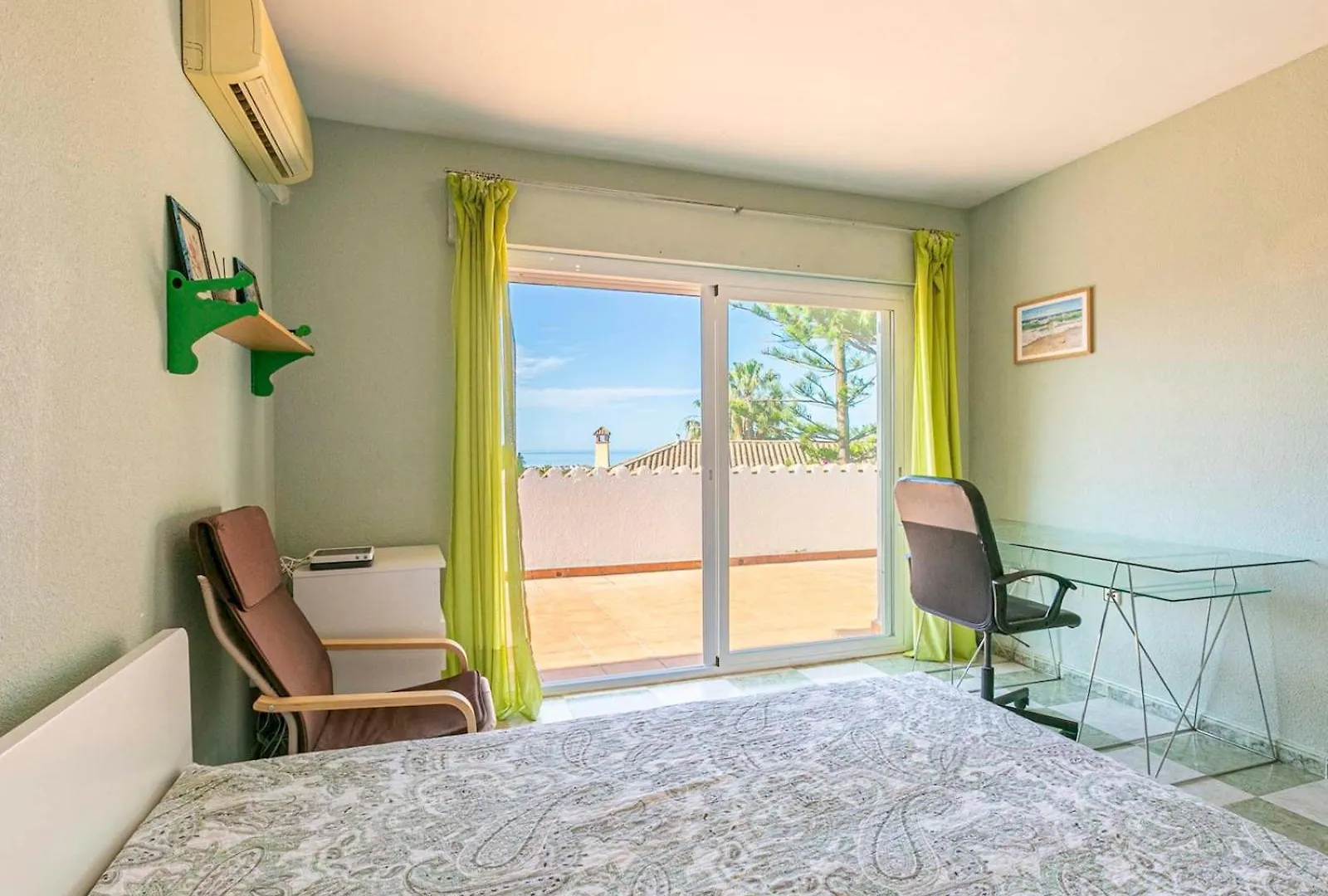 Pass The Keys Villa With Garden And Private Swimming Pool マルベーリャ 0*,
